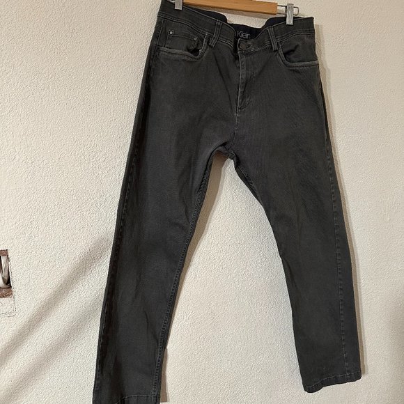 Calvin Klein Men's Jeans Straight Gray Color Size 34 X30 98% Cotton 2% Elastane - Picture 1 of 4